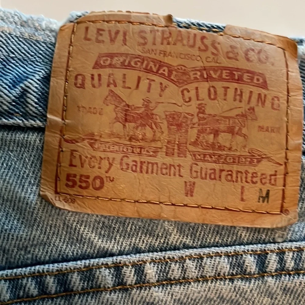 Vintage Levi’s 550 Cutoff Shorts Size 12 MIS - Picture 11 of 16